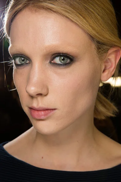 Look 8